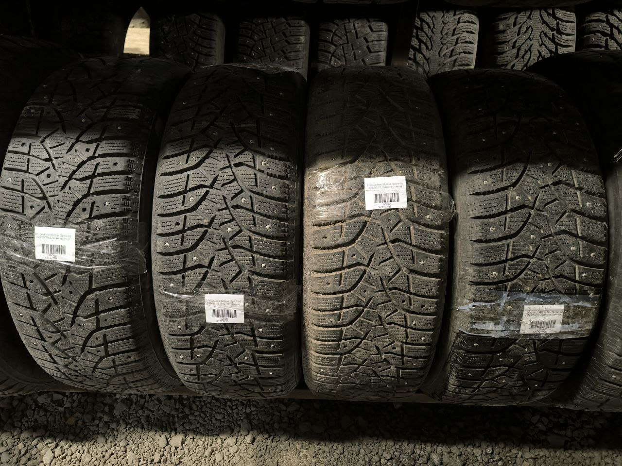 Bridgestone Blizzak Spike-02 225/55 R19 4 шт.