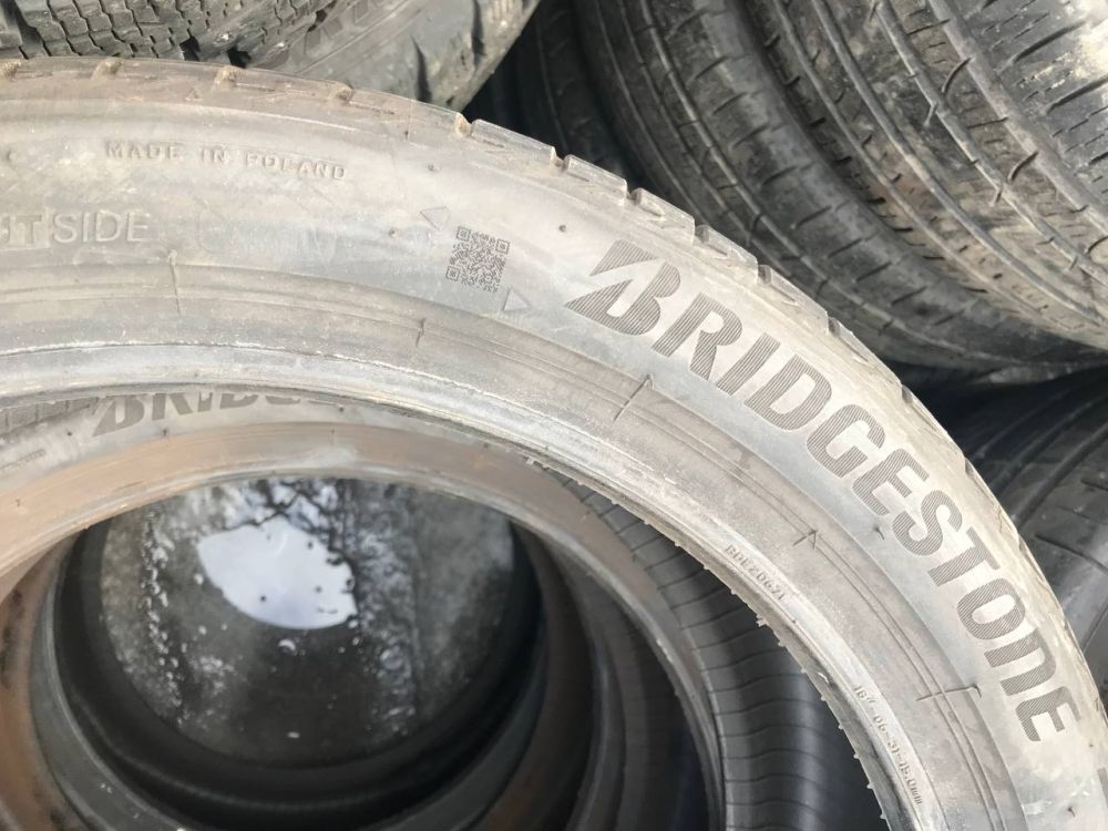 Bridgestone Turanza T005 225/40 R18 4 шт.