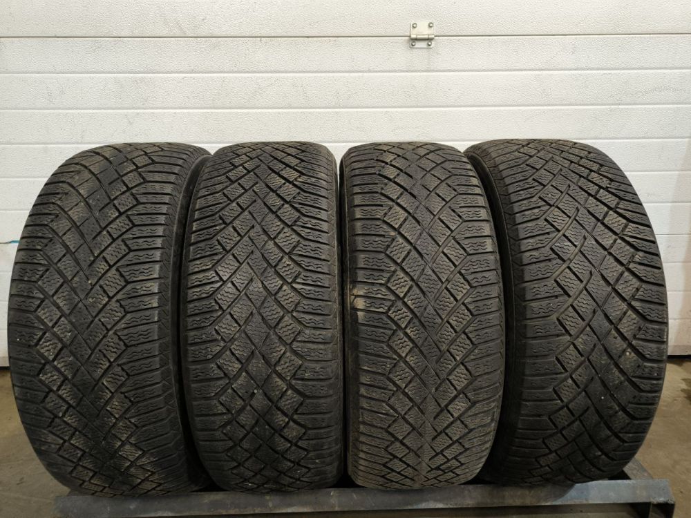 Continental ContiVikingContact 7 235/50 R19 4 шт.