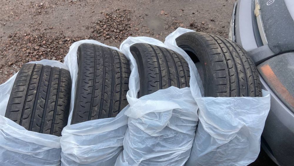 Continental MaxContact MC6 245/45 R20 4 шт.