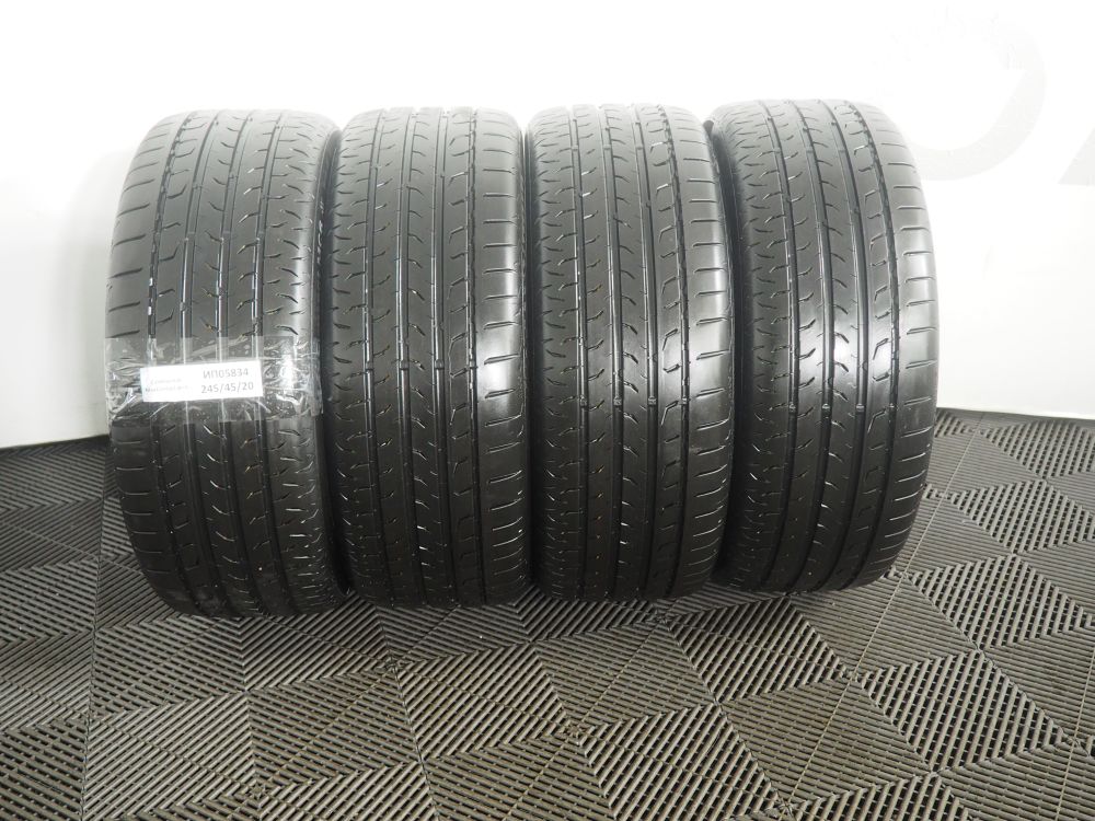 Continental MaxContact mc6 245/45 R20 4 ₽ шт.