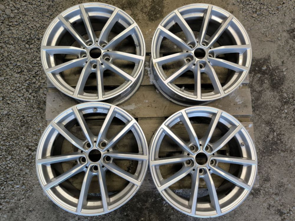 Комплект литых дисков BMW R17 4 шт.