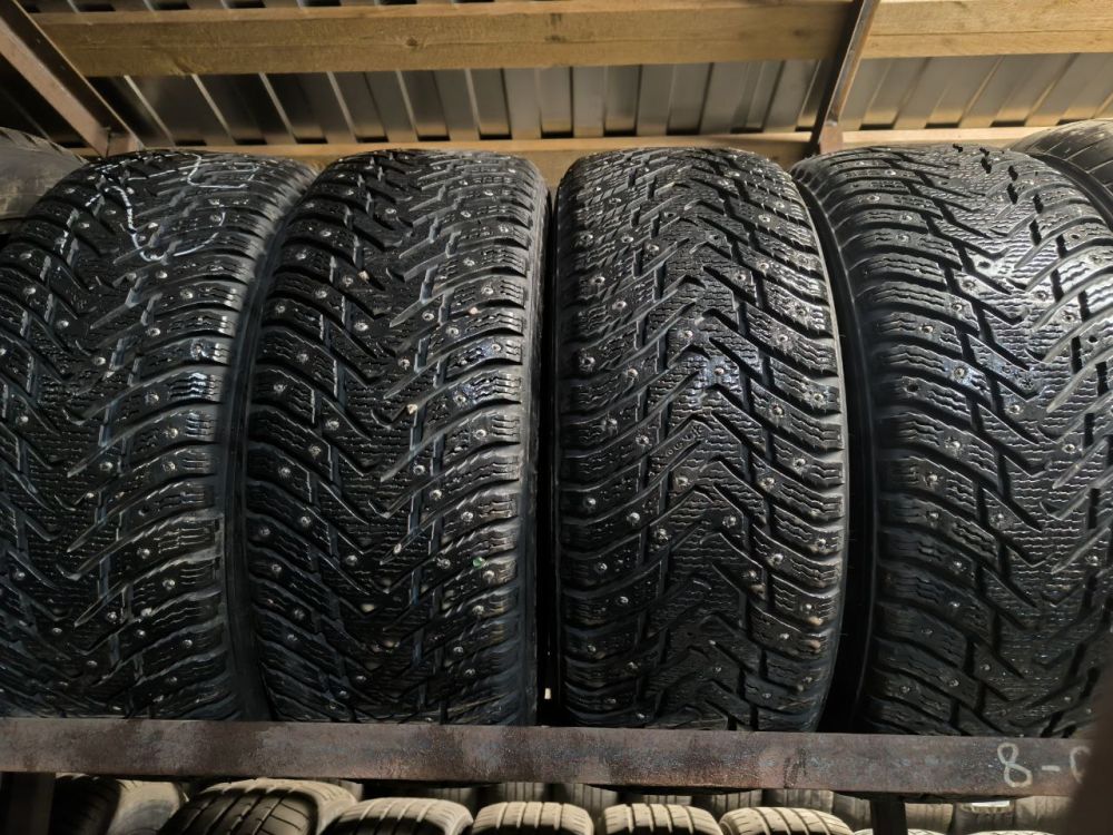 Nokian Tyres Hakkapeliitta 8 205/65 R16 4 шт.
