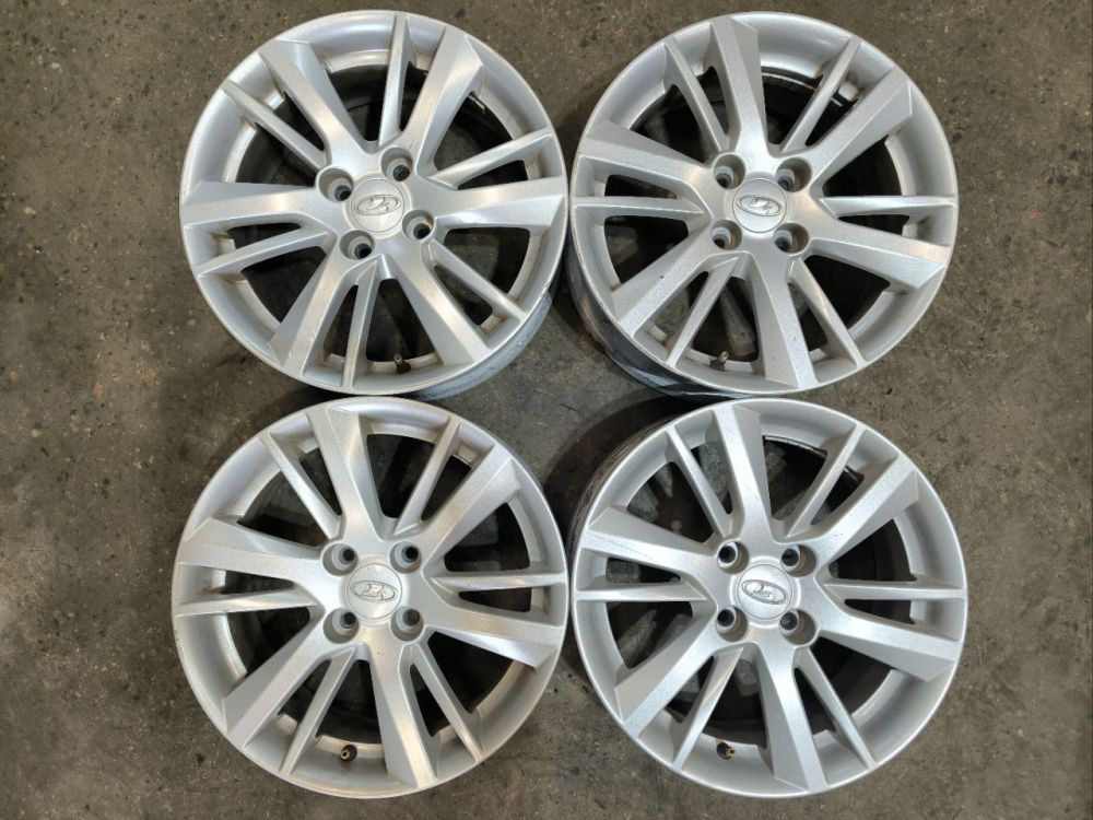 Комплект литых дисков Lada R15 4 шт.